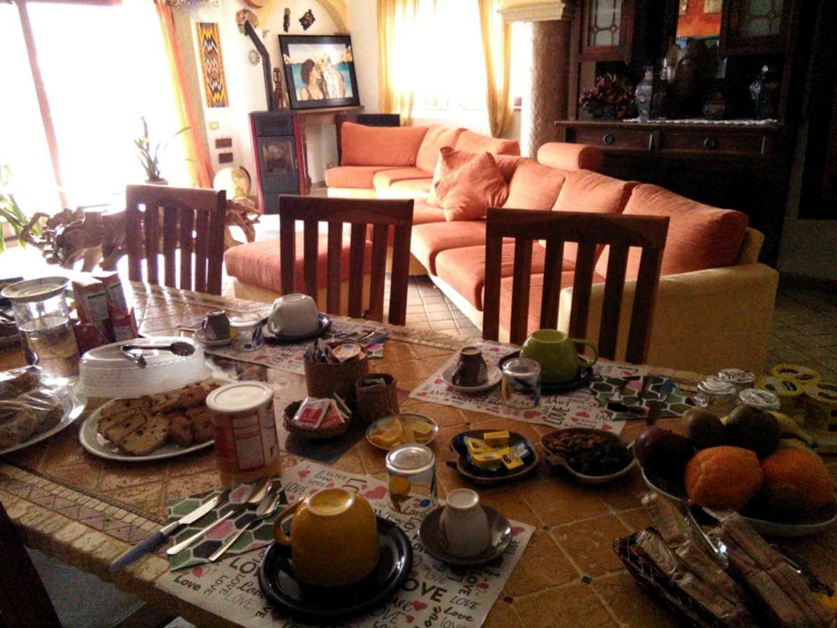Casa D' Artista B&B Ozieri Zewnętrze zdjęcie